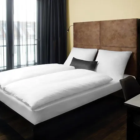 Zoe By Amano Hotel 4*